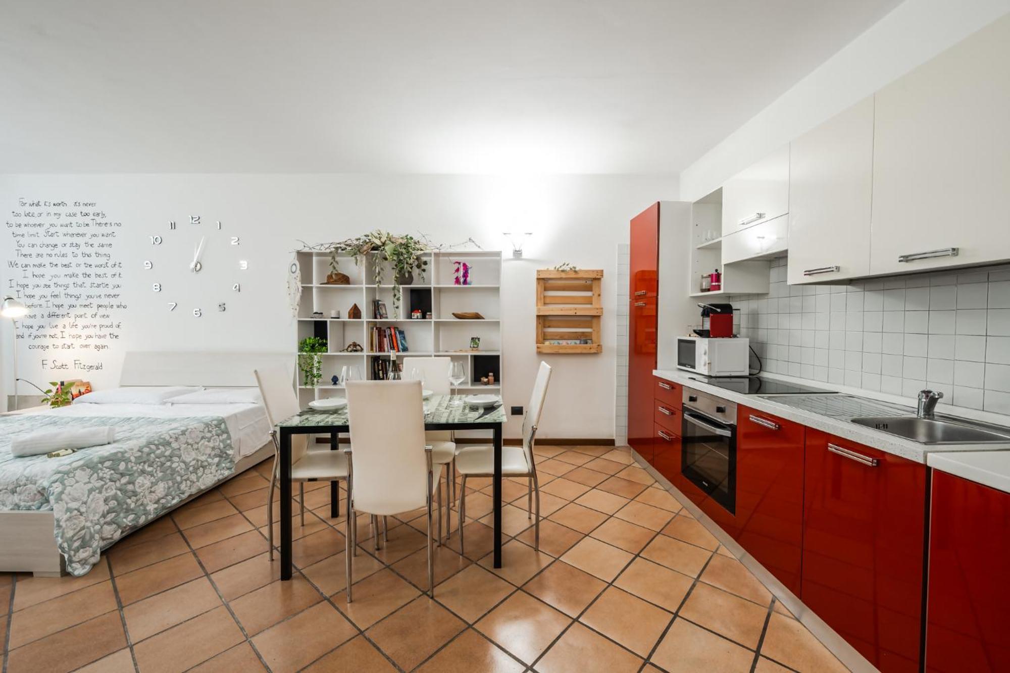 Riverwalk Al Castello Indipendent Apartments Verona Exterior photo